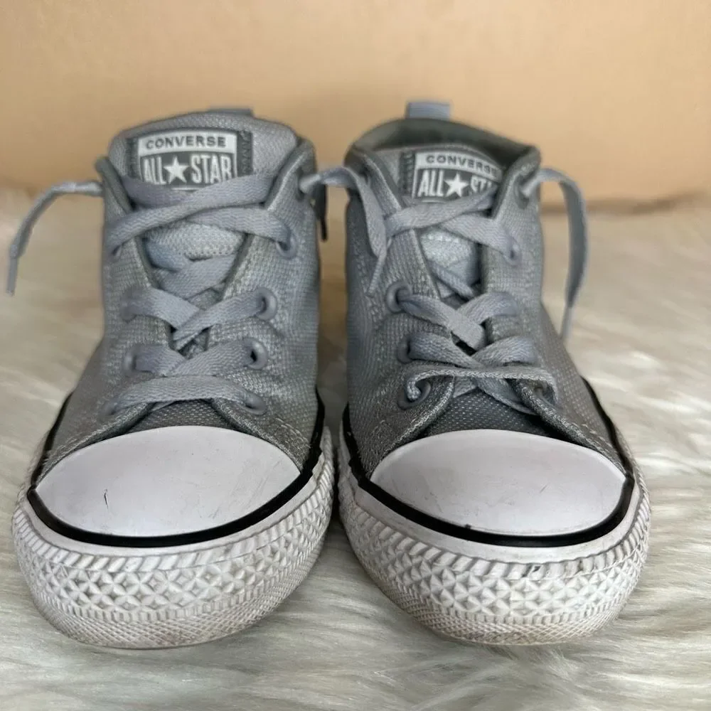 Converse Chuck Taylor All Stars Mid Tops Gray Size 3